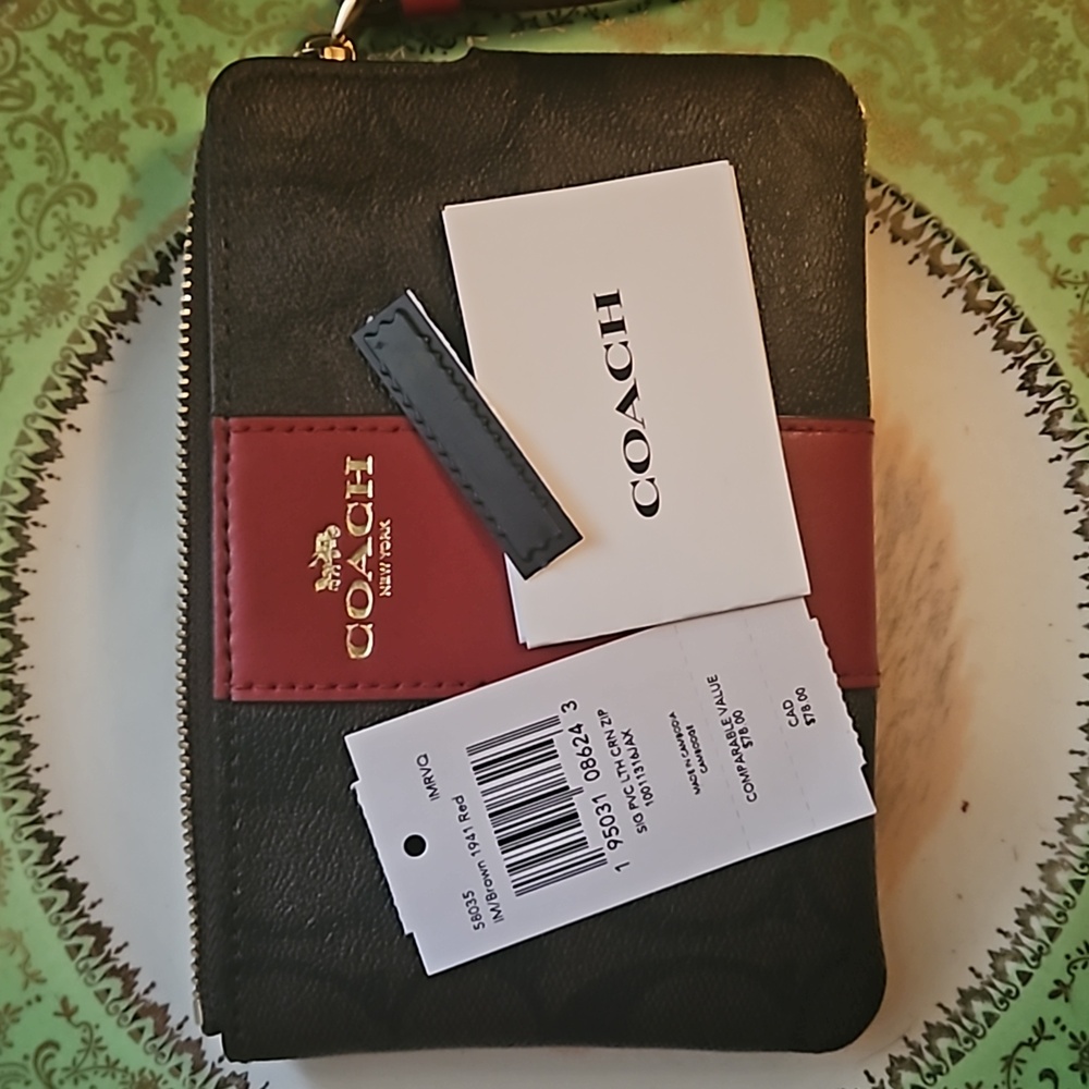 NWT Coach Corner Zip Wristlet IM/Brown 1941 Red - Picture 11 of 15